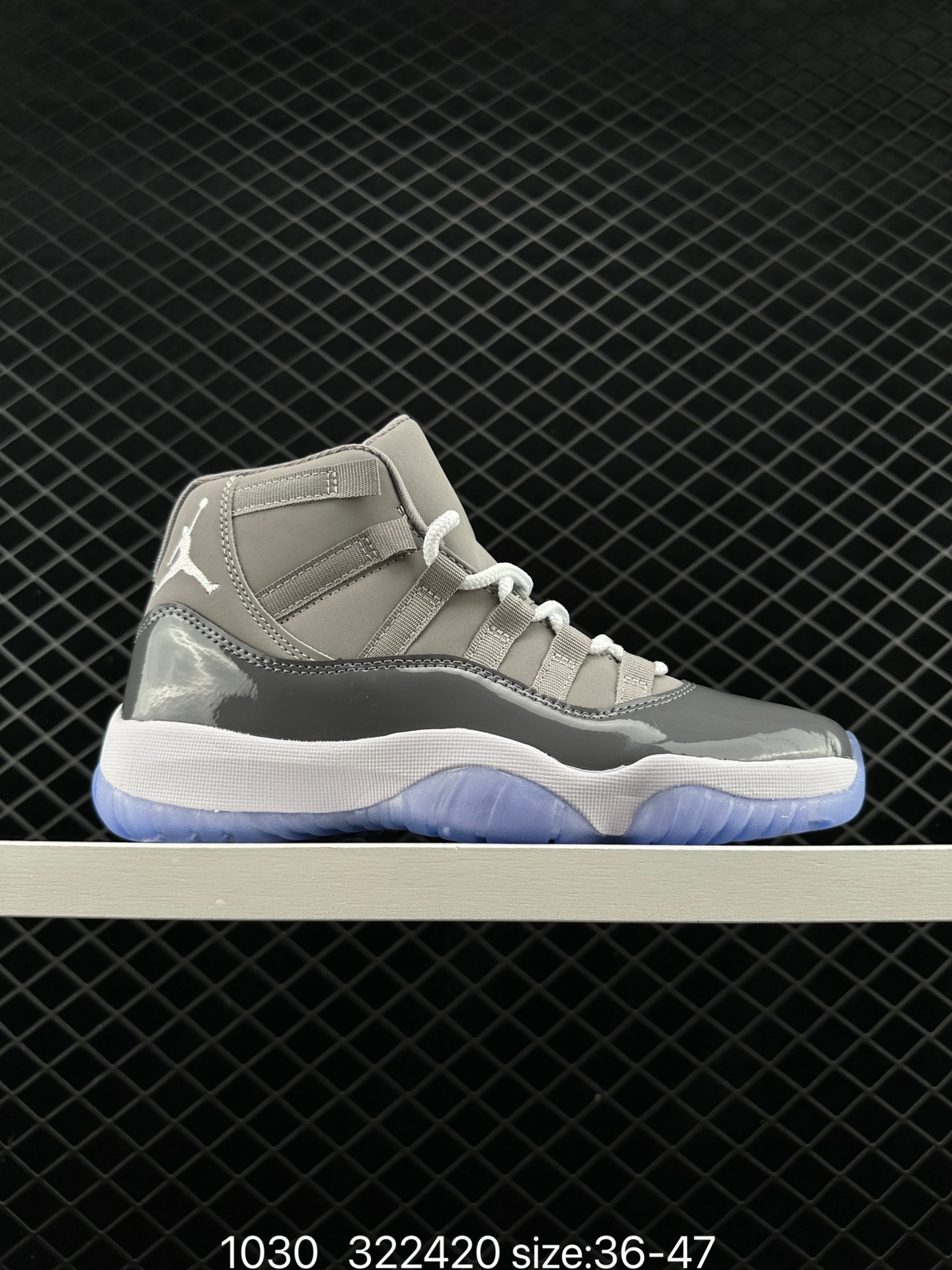 Nike Air Jordan 11 Retro Low LE